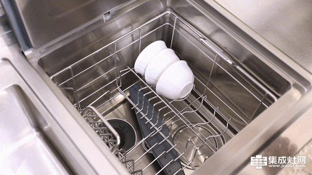 森歌集成灶：W2嵌入式洗碗机测评 解放双手更自由