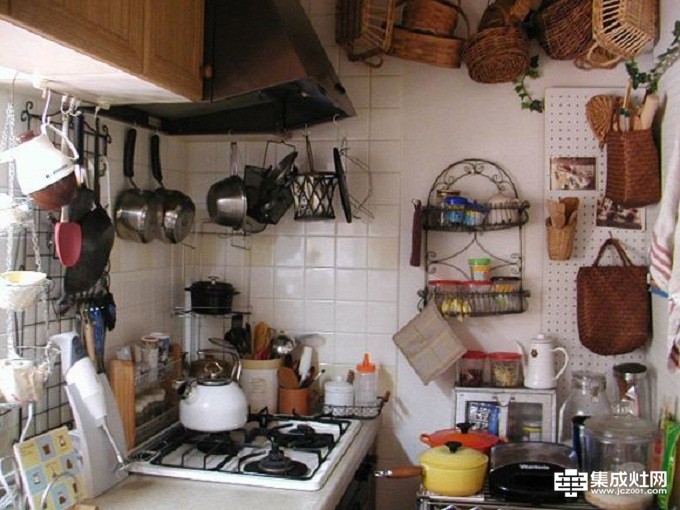 改造之后 选择安装集成灶的厨房怎么样了