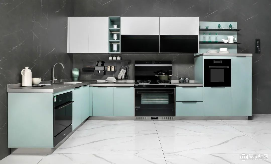 亿田：厨房装修为什么要选不锈钢厨柜
