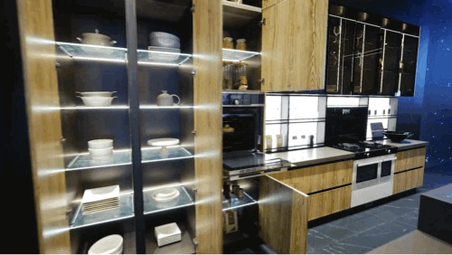 亿田高定厨房「柏伍德」系列   舒适自然 演绎高品质的生活格调